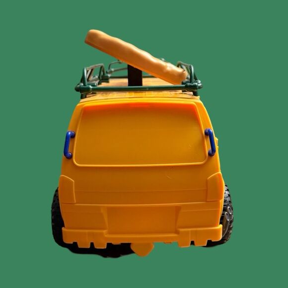 Teenage Mutant Ninja Turtles Mutant Mayhem Pizza Fire Delivery Van - Picture 7 of 9